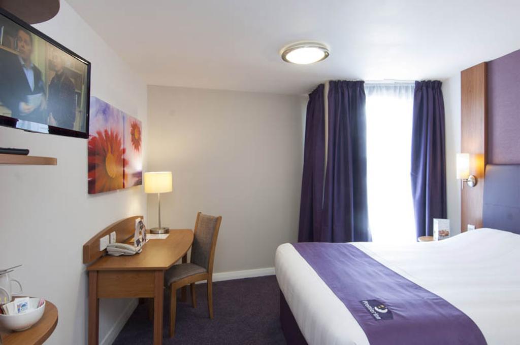 Premier Inn グリムズビー エクステリア 写真