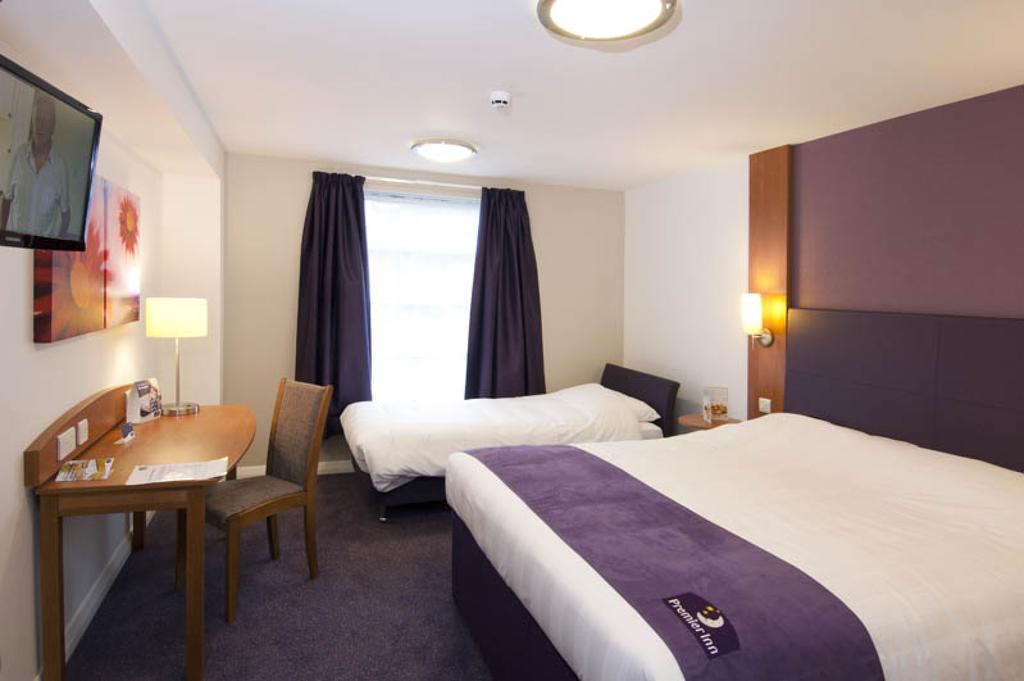 Premier Inn グリムズビー エクステリア 写真