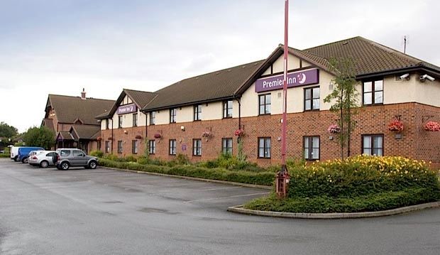 Premier Inn グリムズビー エクステリア 写真
